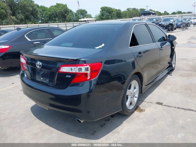 Toyota CAMRY SE 2014 4T1BF1FK2EU334502 Image 4