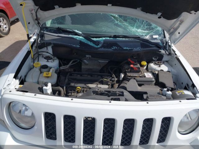 1C4NJPBA0GD669793 Jeep Patriot Sport