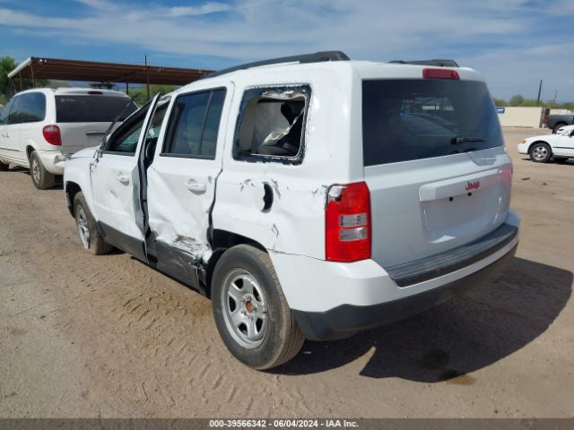 1C4NJPBA0GD669793 Jeep Patriot Sport