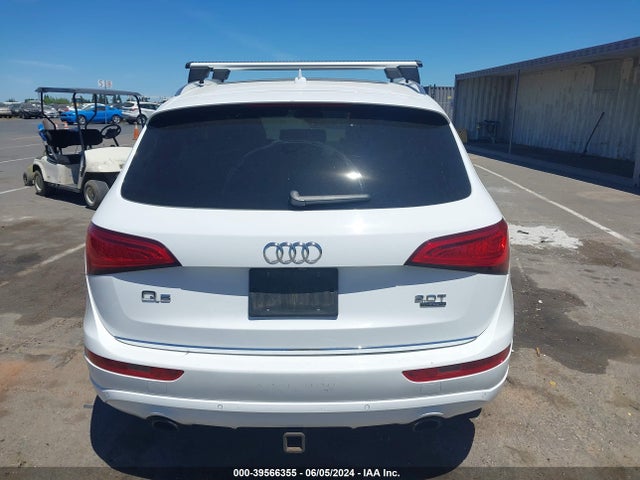 Audi Q5 2.0t Premium 2016 WA1L2AFP4GA080662 Image 16