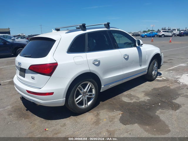 Audi Q5 2.0t Premium 2016 WA1L2AFP4GA080662 Image 4