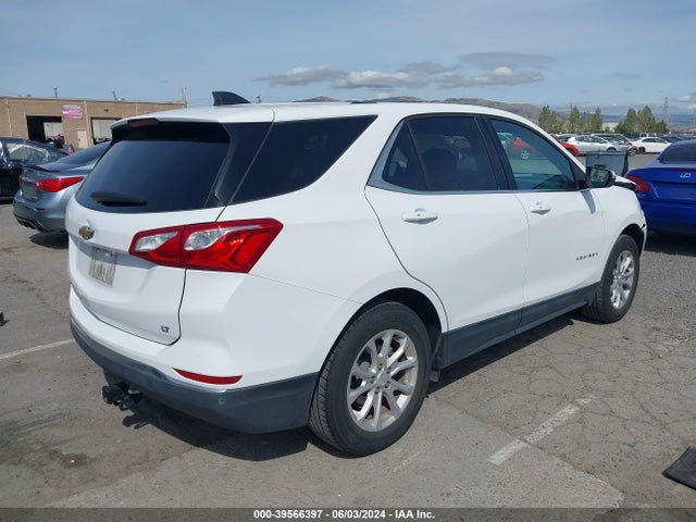 Chevrolet EQUINOX LT 2018 3GNAXJEV1JL175654 Image 4