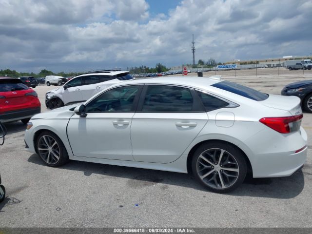 2HGFE1F91NH304949 Honda Civic Touring