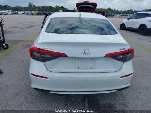 2HGFE1F91NH304949 Honda Civic Touring