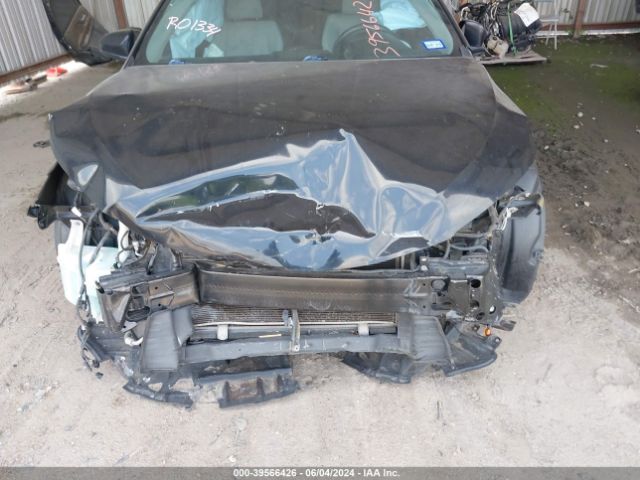 4T1BF1FK0GU116772 Toyota CAMRY SE