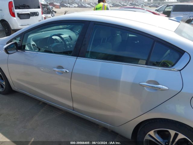 KNAFX4A86G5598154 KIA FORTE EX