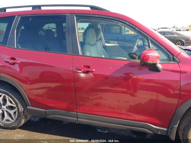 JF2SKAJC4MH543524 Subaru Forester Premium