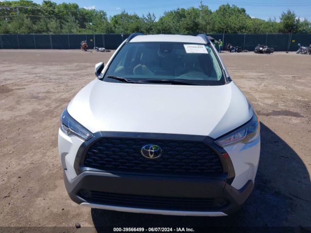 7MUCAABG5NV001200 Toyota Corolla Cross Le