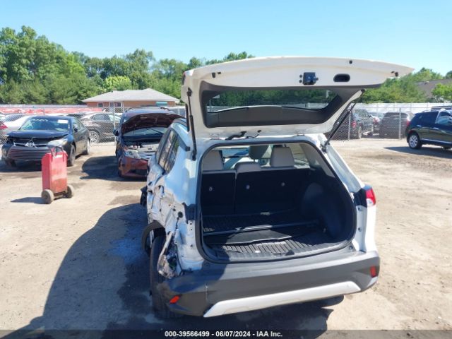 7MUCAABG5NV001200 Toyota Corolla Cross Le