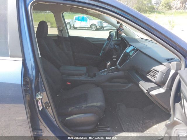 4S4BTACC3L3210215 Subaru Outback Premium