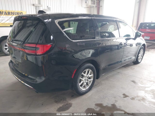Chrysler Pacifica Touring L 2023 2C4RC1BG5PR624424 Image 4