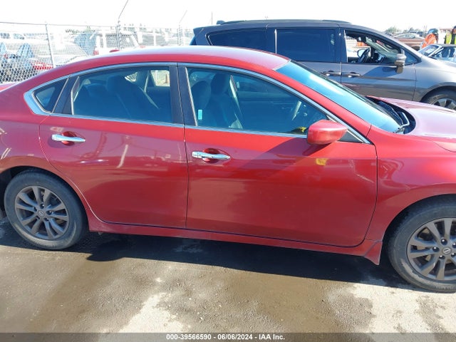 Nissan Altima 2.5 S 2015 1N4AL3APXFC573834 Image 13