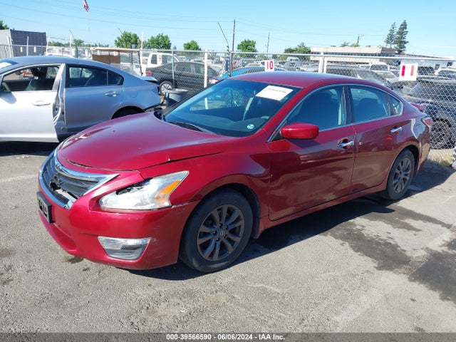 Nissan Altima 2.5 S 2015 1N4AL3APXFC573834 Image 2