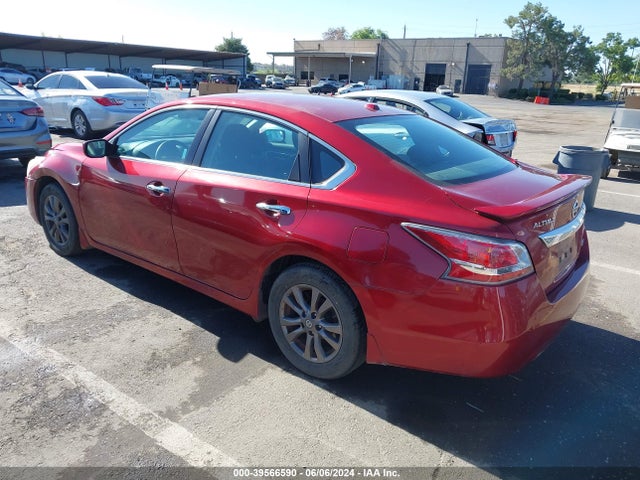 Nissan Altima 2.5 S 2015 1N4AL3APXFC573834 Image 3
