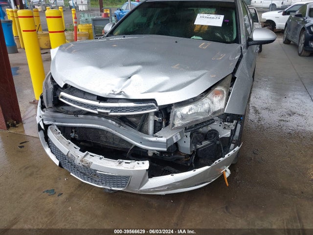 Chevrolet Cruze 1lt Auto 2014 1G1PC5SB7E7143505 Image 6