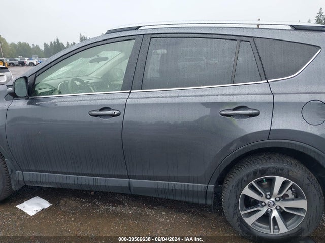 Toyota Rav4 Xle 2018 JTMRFREV7JD243118 Image 14
