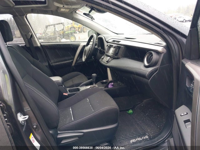 Toyota Rav4 Xle 2018 JTMRFREV7JD243118 Image 5
