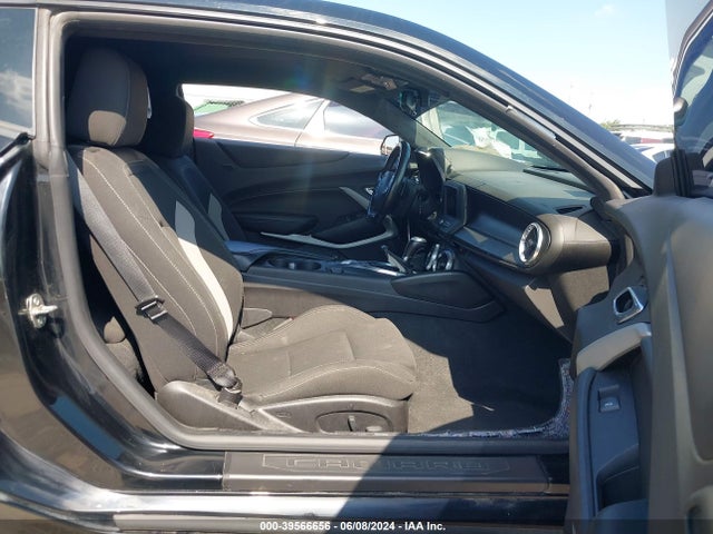 Chevrolet Camaro 1lt 2019 1G1FB1RS7K0106388 Image 5