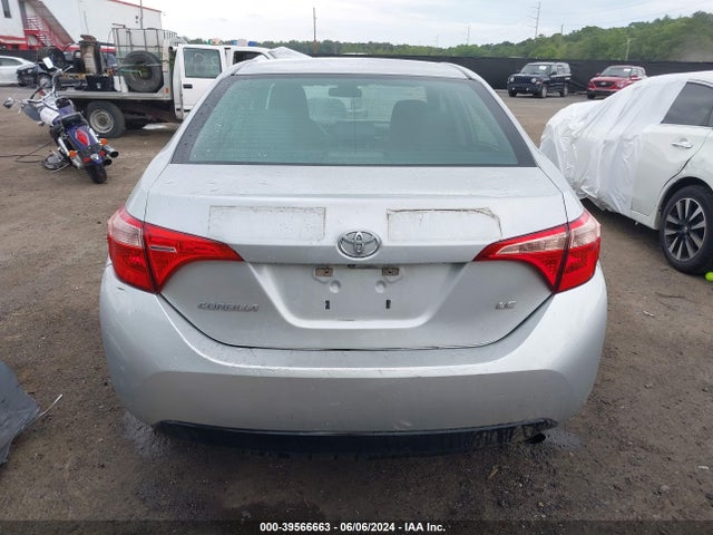Toyota COROLLA LE 2017 5YFBURHE2HP616401 Image 17
