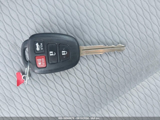 Toyota COROLLA LE 2017 5YFBURHE7HP709298 Image 11