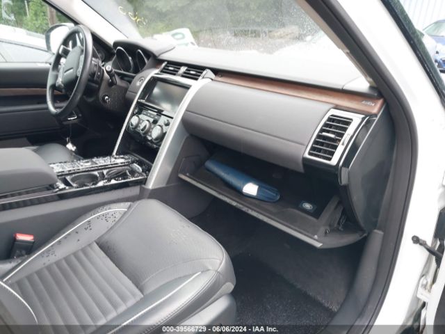 SALRRBBV8HA038124 Land Rover Discovery Hse