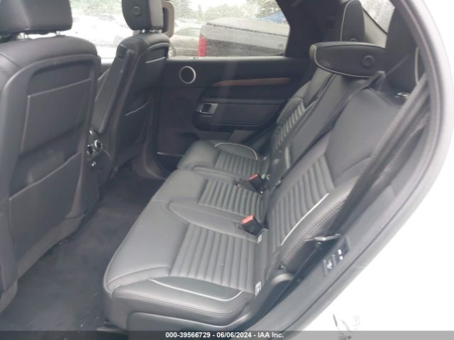 SALRRBBV8HA038124 Land Rover Discovery Hse