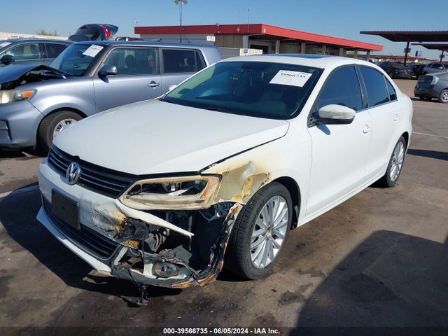 3VWL07AJ8EM434715 Volkswagen Jetta 1.8t Sel