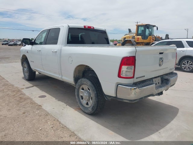 3C6UR5DLXNG237677 RAM 2500 Big Horn  4x4 6'4 Box