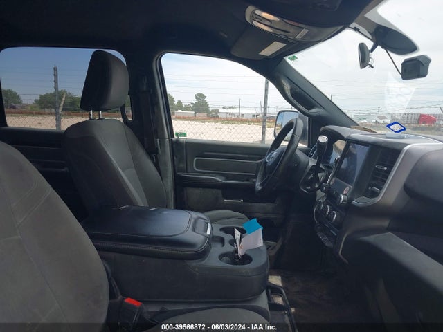 3C6UR5DLXNG237677 RAM 2500 Big Horn  4x4 6'4 Box