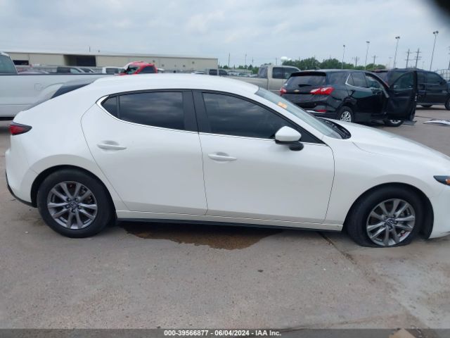 JM1BPAJL3M1308363 Mazda Mazda3 2.5 S