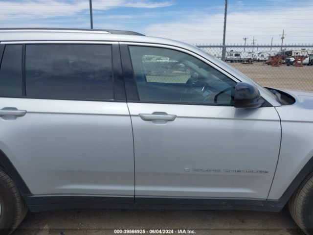 1C4RJKAG9P8865749 Jeep Grand Cherokee L Laredo 4x4