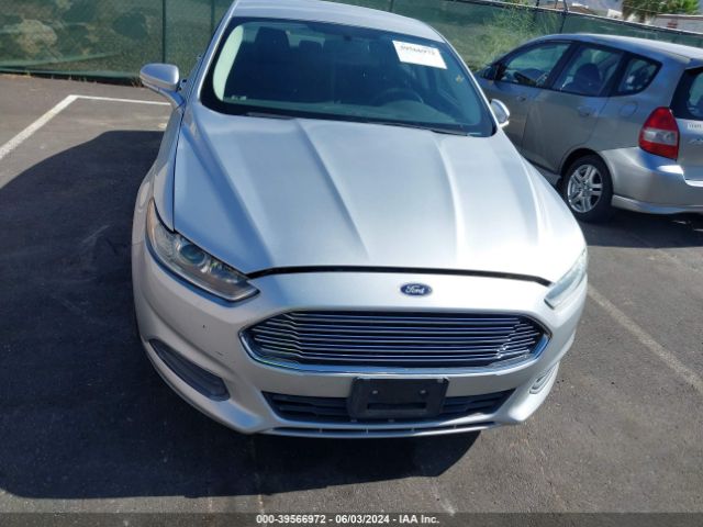 3FA6P0H75FR105624 Ford FUSION SE
