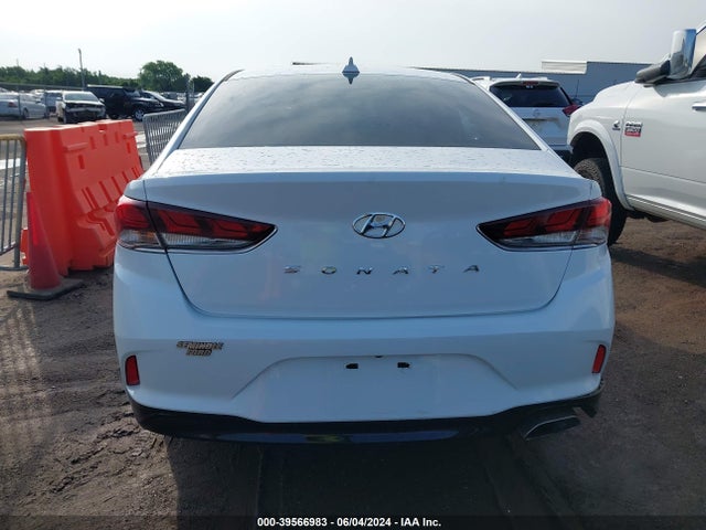 Hyundai SONATA SEL 2018 5NPE34AF4JH657301 Image 16