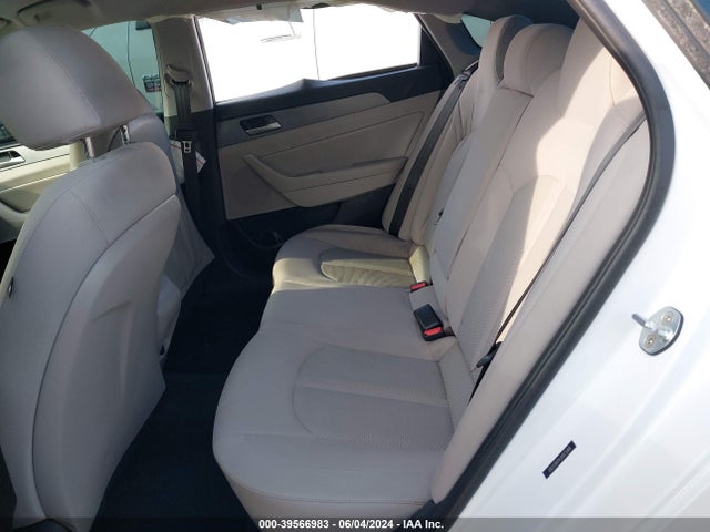 Hyundai SONATA SEL 2018 5NPE34AF4JH657301 Image 8