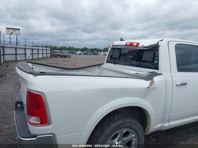 RAM 1500 Laramie  4x4 5'7 Box 2018 1C6RR7NT8JS137208 Image 6