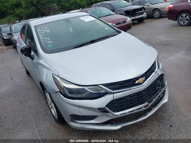 Chevrolet Cruze Lt Auto 2018 1G1BE5SM2J7153276 zdjęcie główne