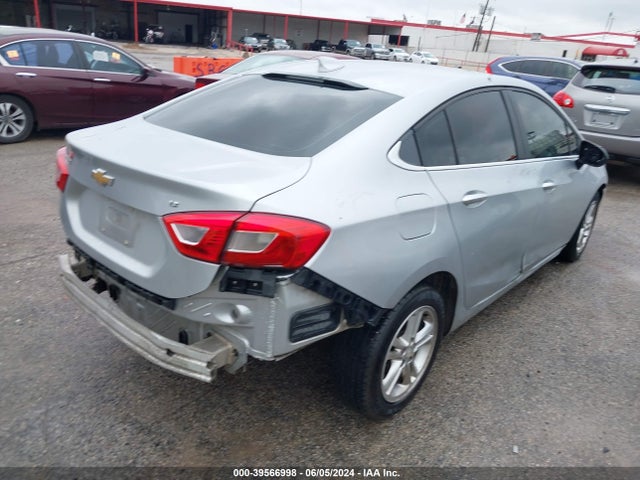 Chevrolet Cruze Lt Auto 2018 1G1BE5SM2J7153276 Image 4