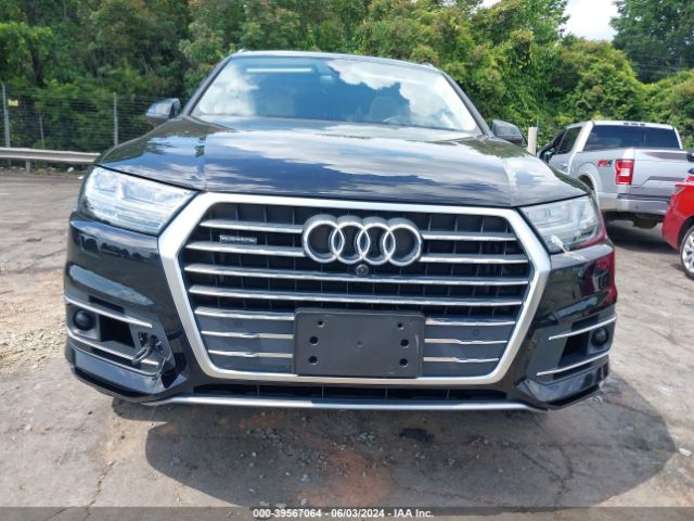 WA1VAAF73JD051395 Audi Q7 3.0t Premium