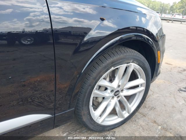 WA1VAAF73JD051395 Audi Q7 3.0t Premium