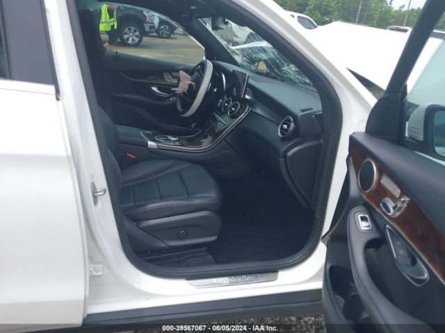 WDC0G4JB1JV068440 Mercedes-Benz GLC 300