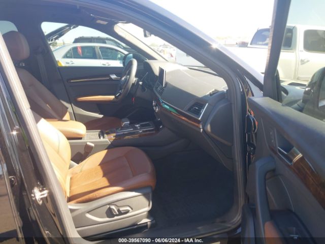 WA1BNAFY1K2091181 Audi Q5 45 Premium