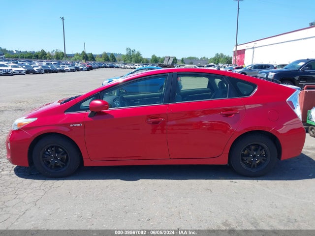 Toyota Prius Two 2014 JTDKN3DU5E0378394 Image 14