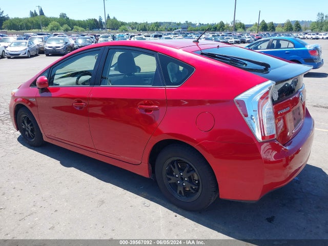 Toyota Prius Two 2014 JTDKN3DU5E0378394 Image 3