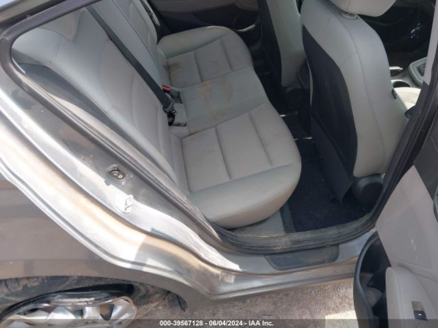 KMHD74LF6HU082031 Hyundai ELANTRA SE