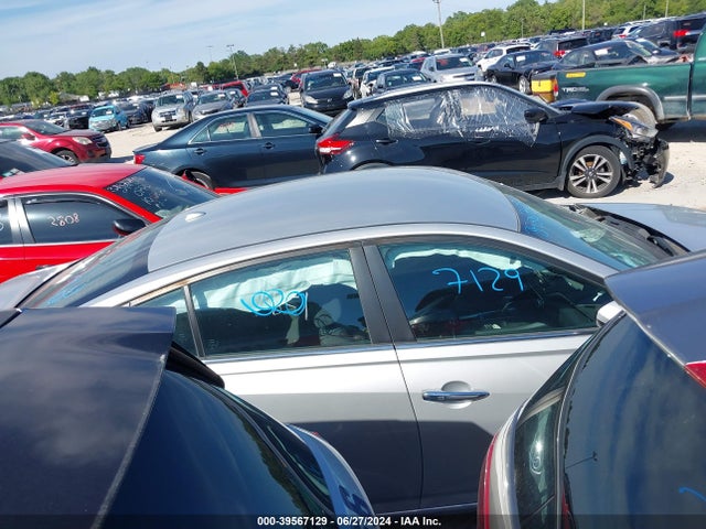 Nissan Altima 2.5 S 2019 1N4BL4BVXKC203520 Image 13