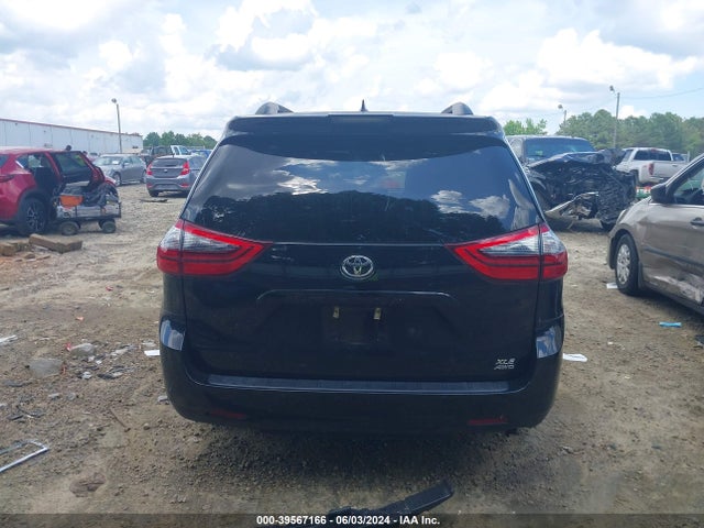 Toyota SIENNA XLE 2020 5TDDZ3DC8LS250438 Image 17