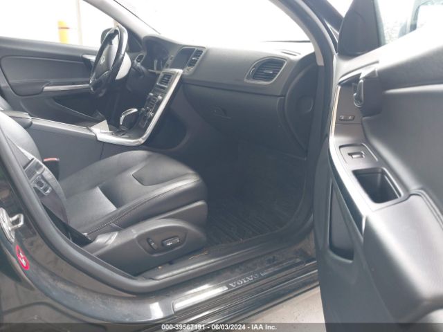 YV1612TB5F2315139 Volvo S60 T5 Premier