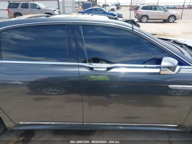 1LN6L9PK1K5606101 Lincoln Continental Standard