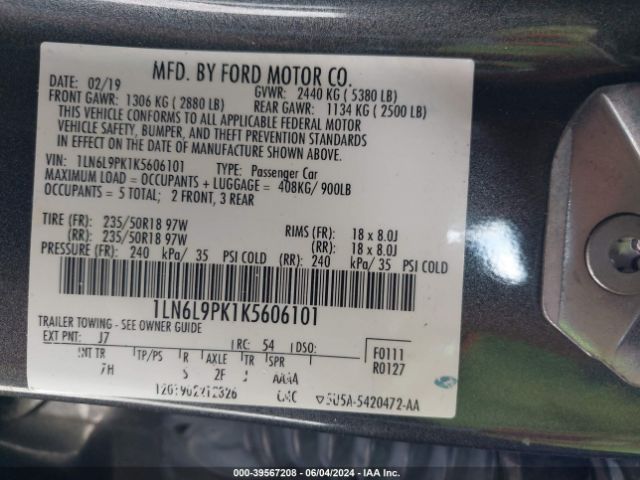 1LN6L9PK1K5606101 Lincoln Continental Standard
