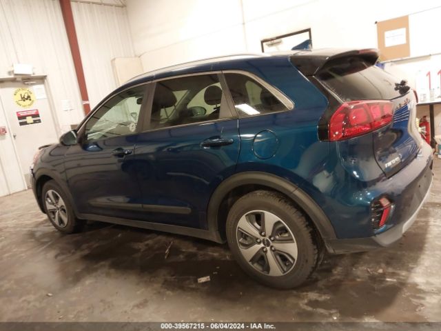 KNDCB3LC5N5499600 KIA NIRO LX